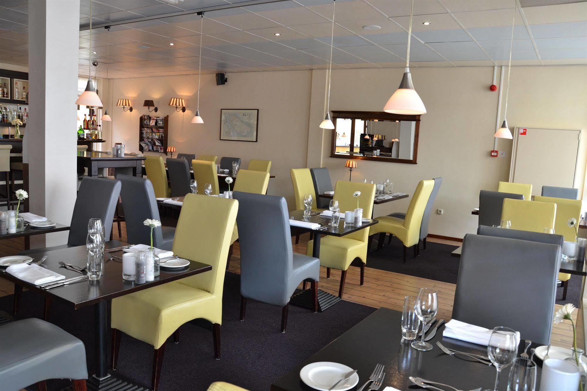 Fletcher Hotel - Restaurant De Cooghen เดอ คุก ภายนอก รูปภาพ
